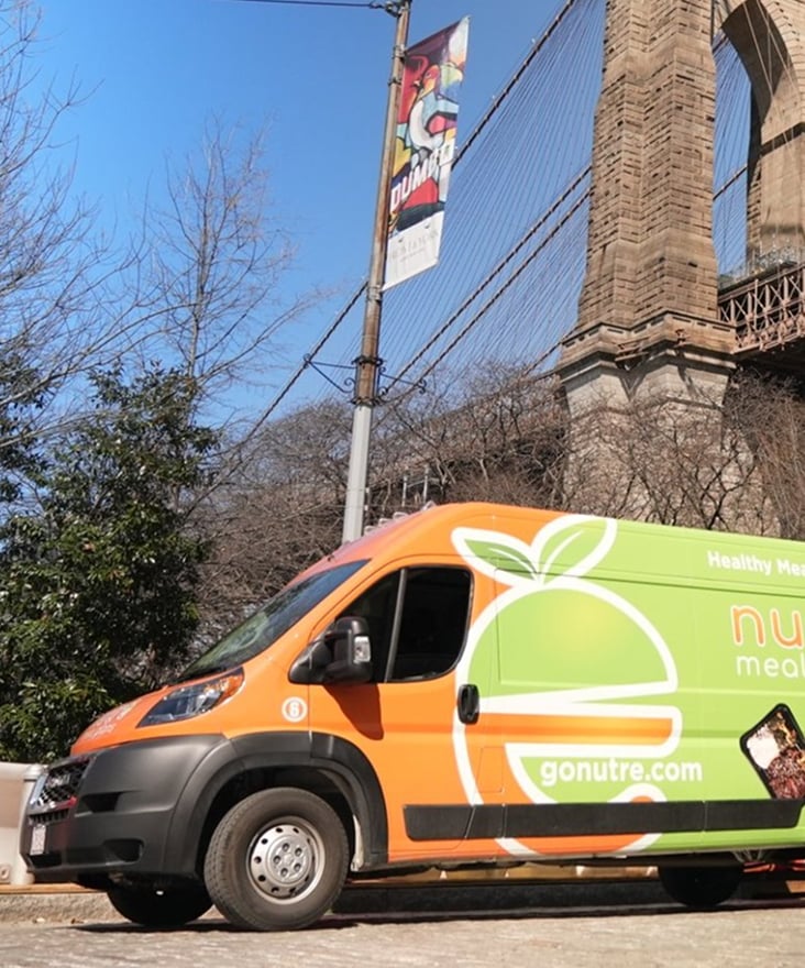 Nutré meal delivery van